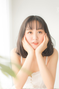 美女的贴身男医